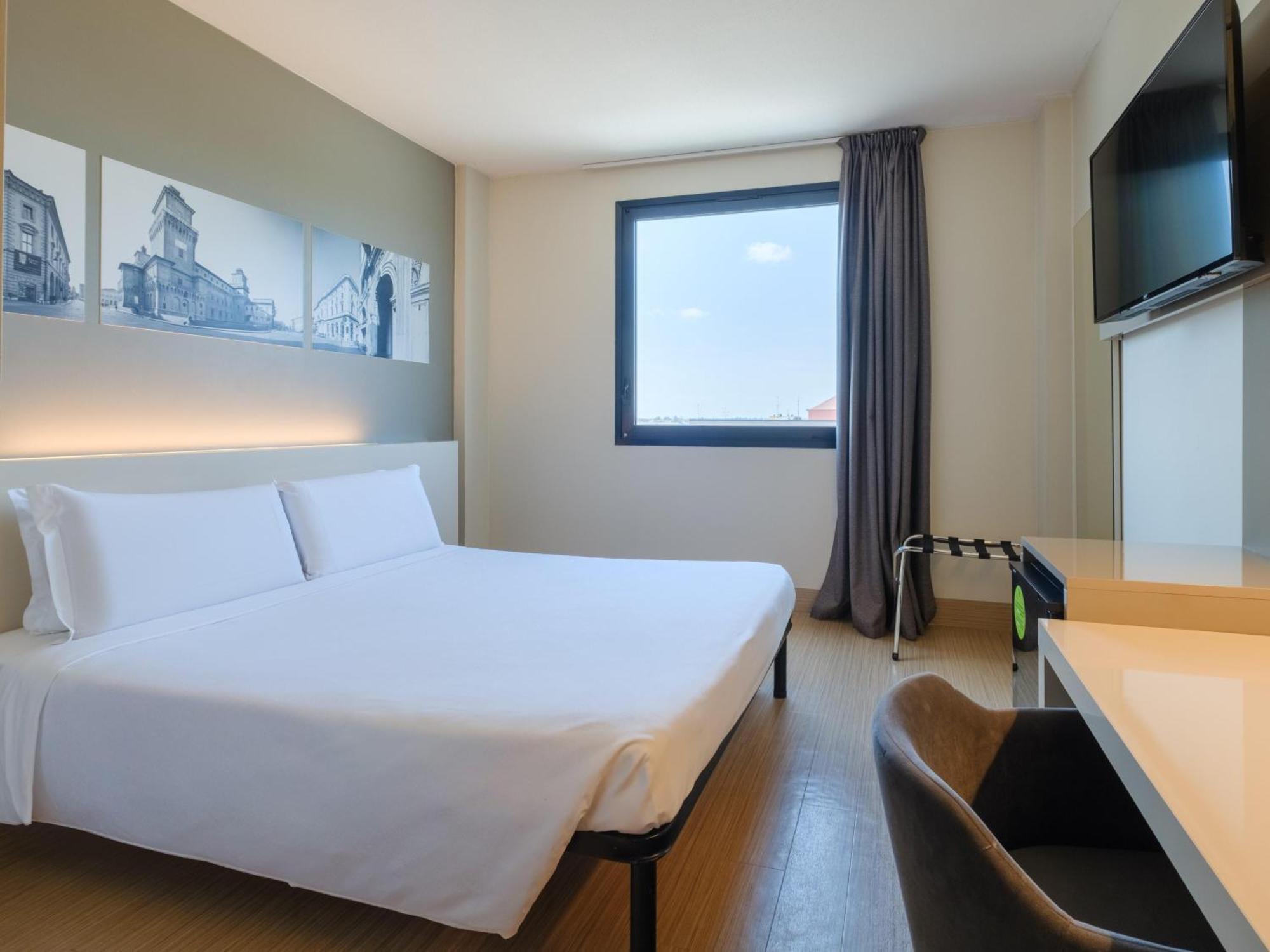 B&B Hotel Ferrara Eksteriør bilde