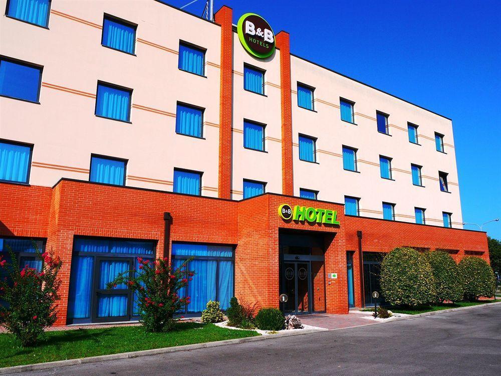 B&B Hotel Ferrara Eksteriør bilde